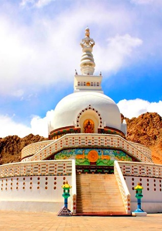 Leh Ladakh Tour<